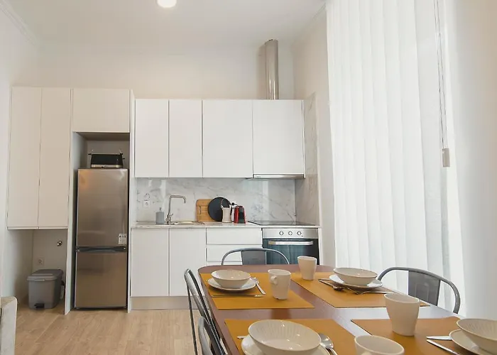 Apartamento Vibrant Host - Heroismo's Metro