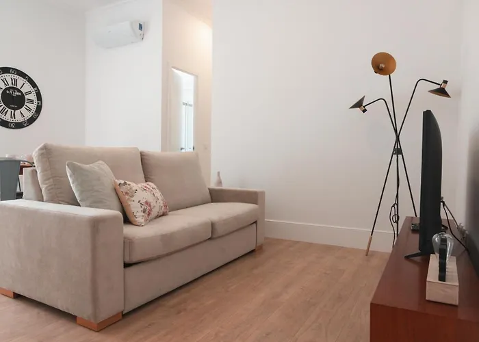 Vibrant Host - Heroismo's Metro *